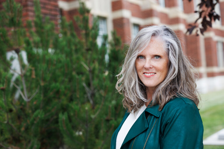 janet welch calgaryheadshotsbysvetlana 8846